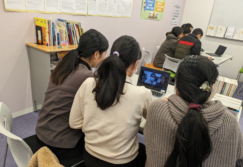 来日前からネイティブによる日本語学習をスタート